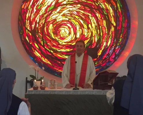 20156038_1461357100608331_5998362380018255951_n